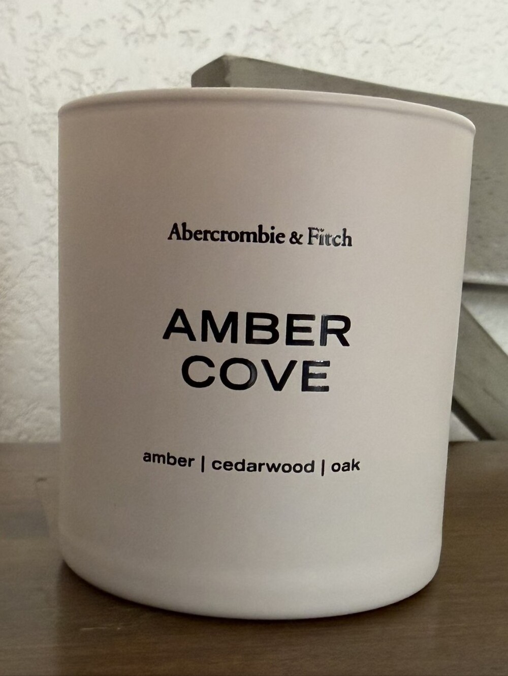 Abercrombie & Fitch Amber Cove scented candle NEW!